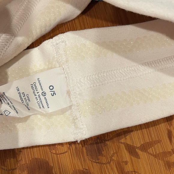 lululemon athletica Hair Accessories Set - Gray, Blue, Cream - Picture 4 of 7